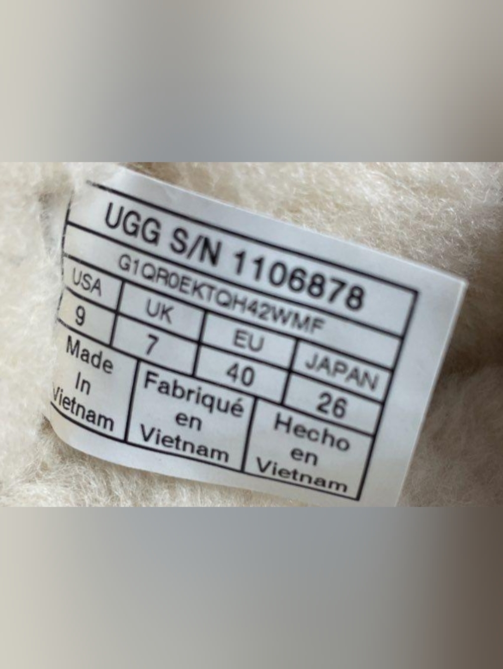UGG Ansley Suede Moccasin Slippers Wmn's Size 9 Used Exc MSRP $115 - Picture 9 of 10